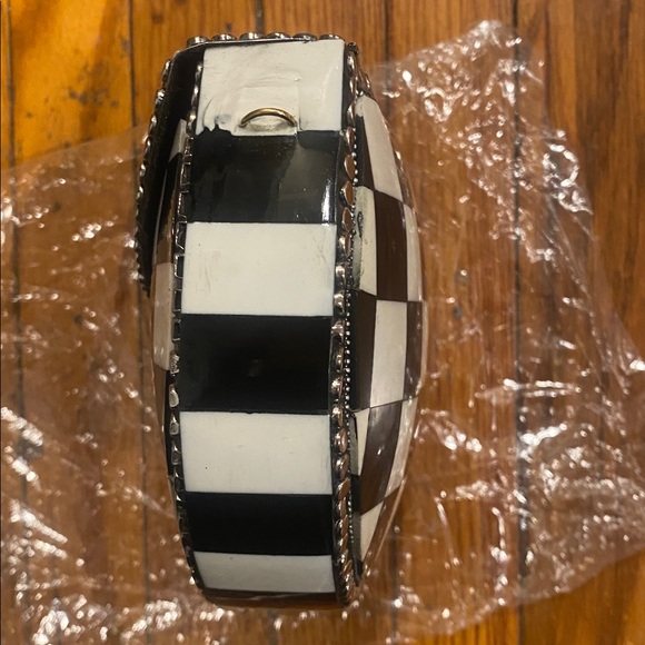 RAMLA Checkered Black and White Handmade Crossbody Bag - Picture 5 of 7